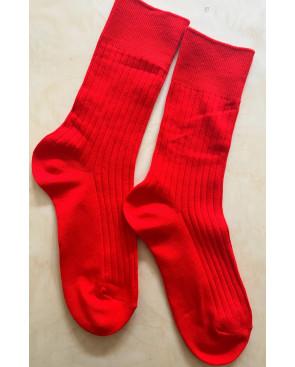 Chaussettes-coton-cotes-classique-rouge