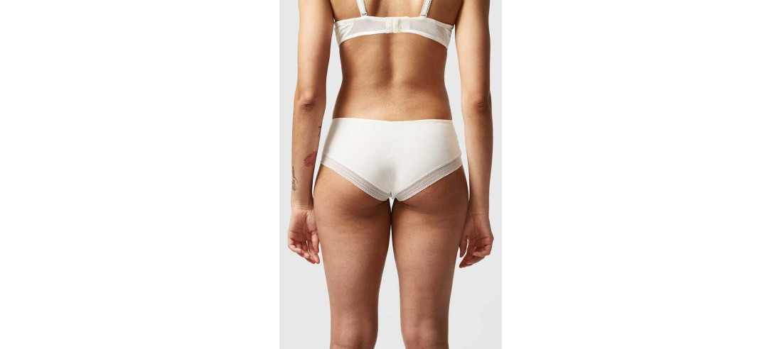 Shorty Chantelle True Lace