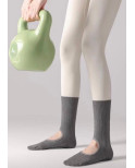 Chaussettes de sport et Yoga aérée et anti glisse Chaussettes de sport et Yoga aérée et anti glisse