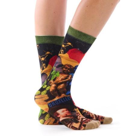 chaussettes-Ruban-rouge-Dub-et-drino-museum-tour-du-monde-Belgique-rutdm09-avant