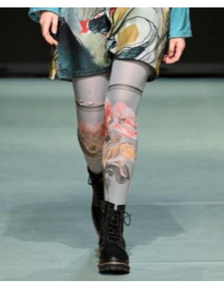 Collant-Marieantoilette-imprimé-Flora-défilé-mode