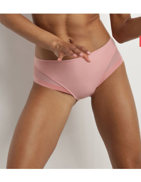 Slip-Dim-generous-avant-lady-rose