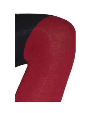  détail de collant en laine et cachemire