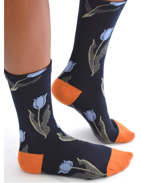 Chausettes-les-petits-caprices-marine-TULIPES-bleues-profil
