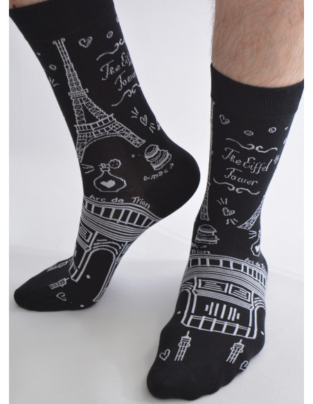 Chaussettes-les-petits-caprices-asymétriques-love-paris-tour-eiffel-arc-triumph-champs-elysée-profil