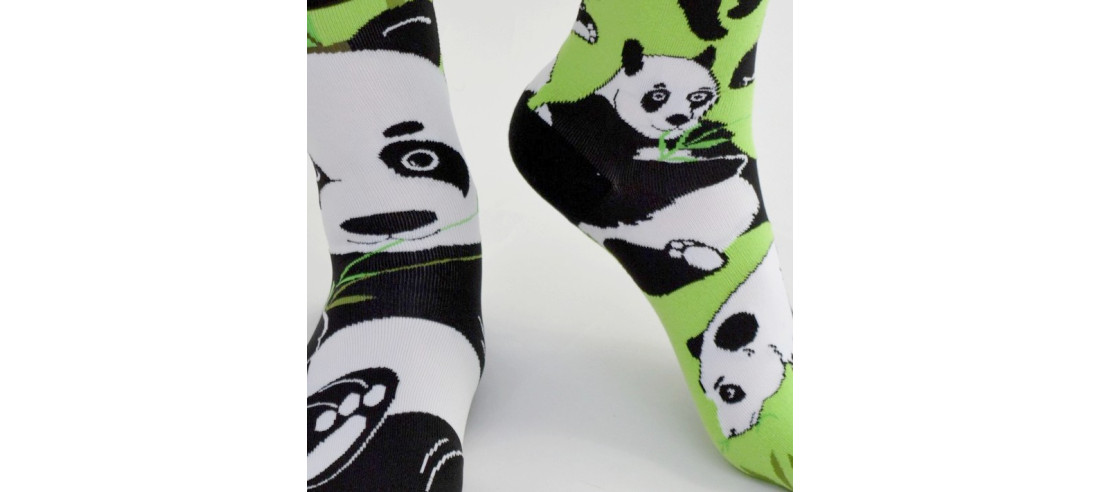 Chaussettes-les-petits-caprices-asymétriques-panda-motif