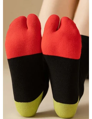 chaussettes-Tabis-Coton-noir-avant-rouge