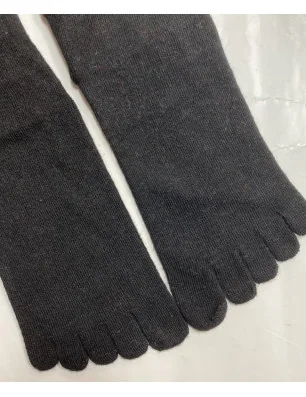 chaussette-5-doigts-LEs-petits-caprices-laine-et-coton-noir-avant-détail