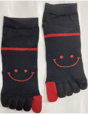chaussette-5-doigts-LEs-petits-caprices-doigts-sourires-doigts-noir-rouge