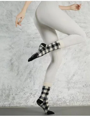 Chaussettes-coton-5-Doigts-Yoga-Pilates-Anti-dérapantes-carreaux-en-vrai-profil