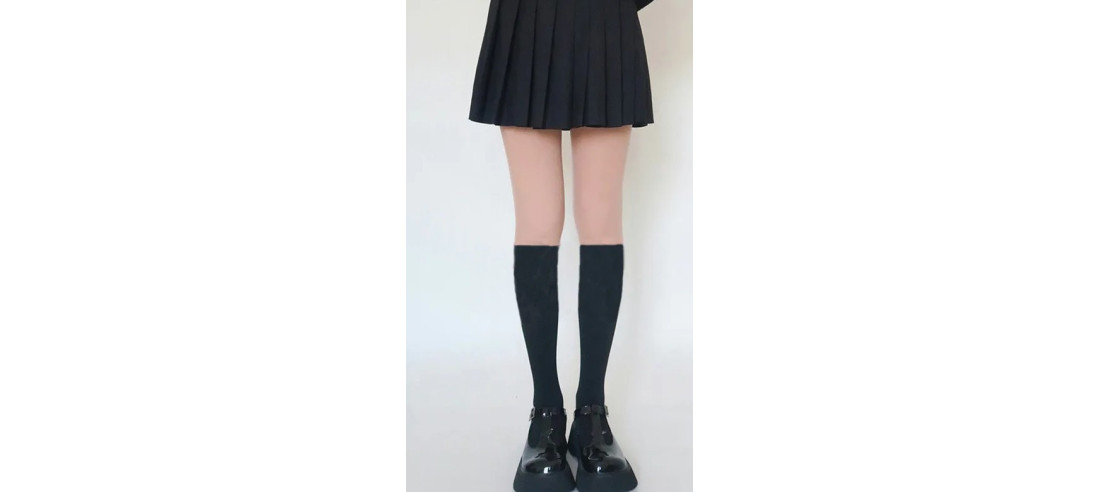 Collant-effet-chaussettesLes-PEtits-caprices-trompe-l'oeil-naturel-noir