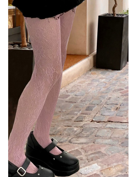 collant-les-petits-caprices-dentelle-fleurs-bleu-rose-antiquet-debout