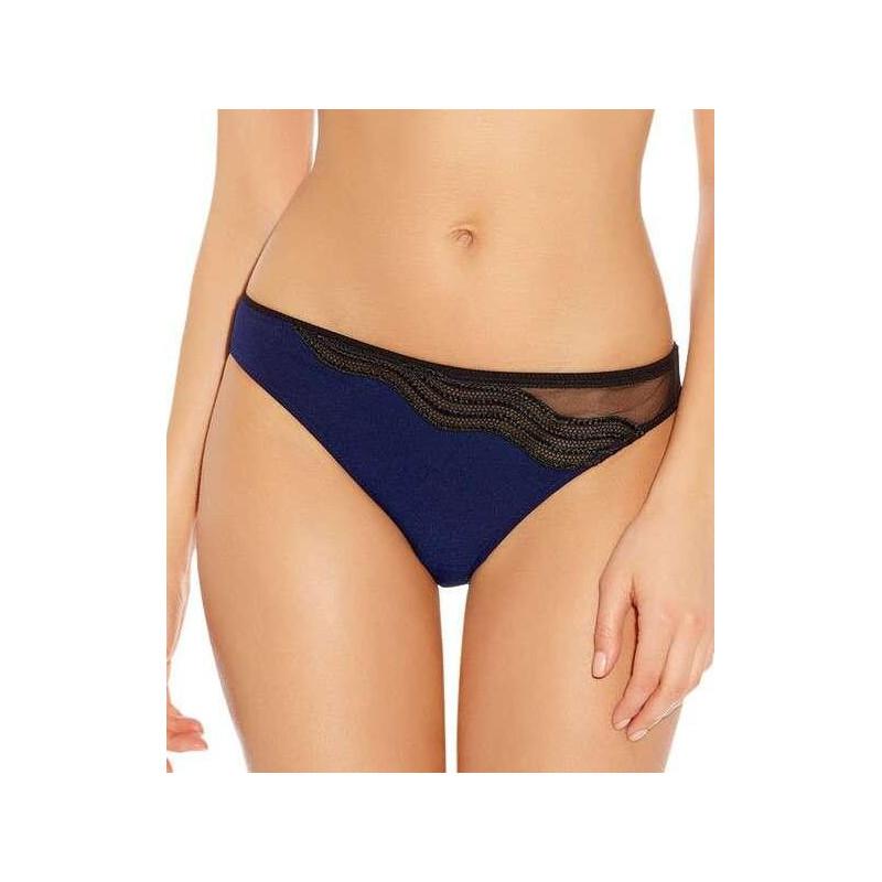 Huit en cavale le slip