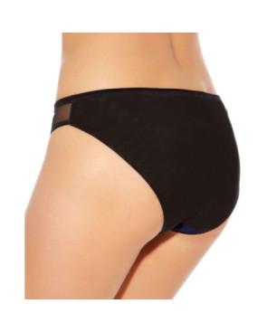  Huit en cavale le slip arrière