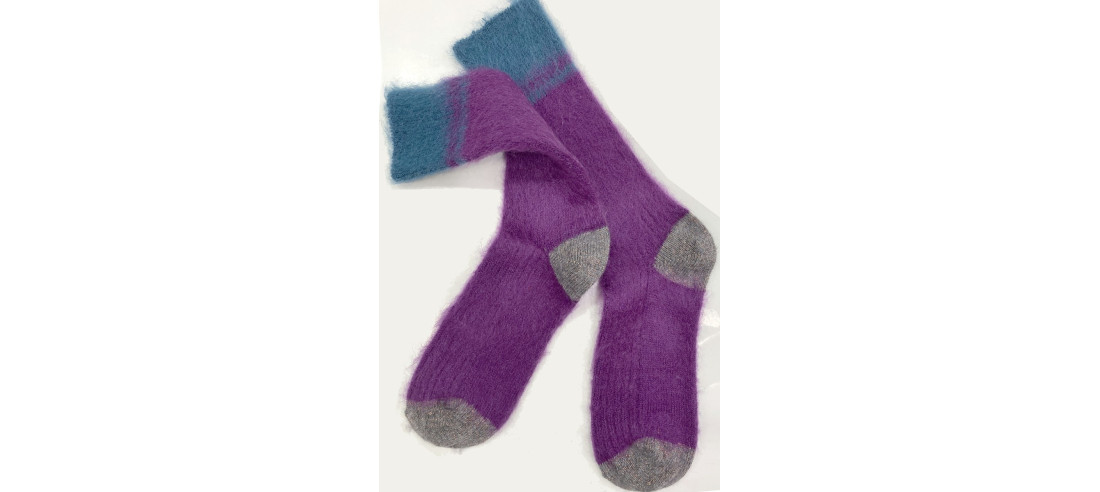 Chaussettes-Ciocca-1912-laine-polaire-et-mohair-violet
