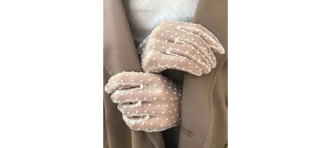 gants-tulle-plumetis-blanc-chic
