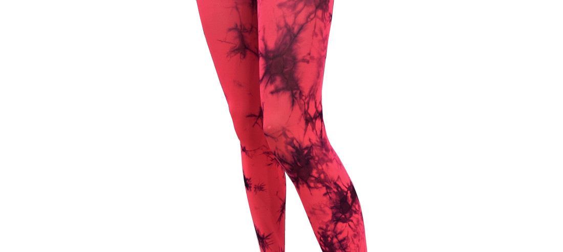 collant-Tye-n-dye-rouge-encre-tendance-détail-avant