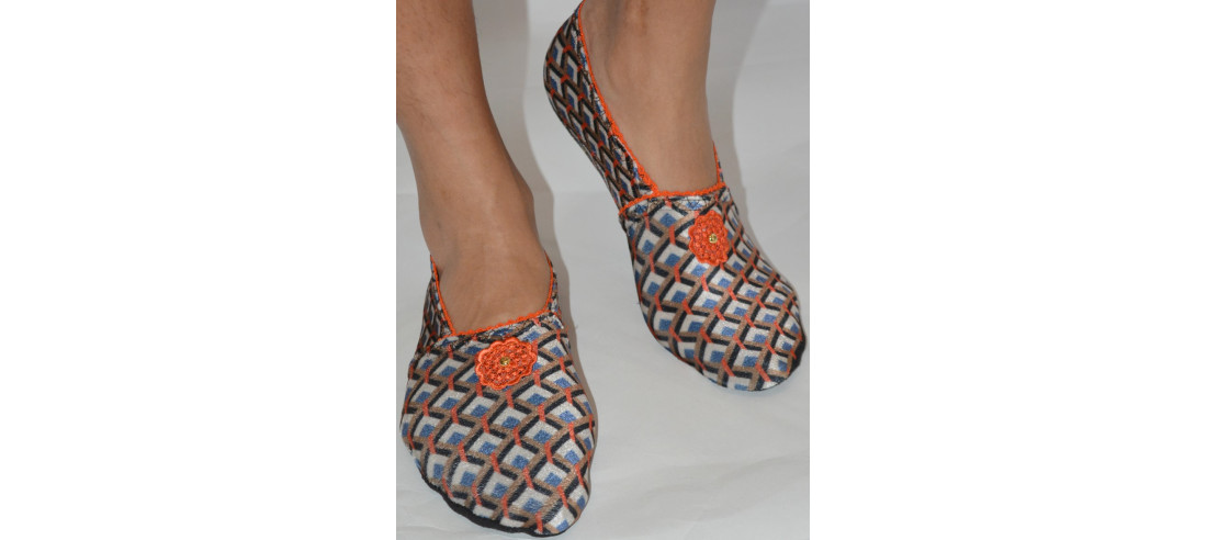 Chausson-coréen-lpc-ixli-Terrazo-orange-avant