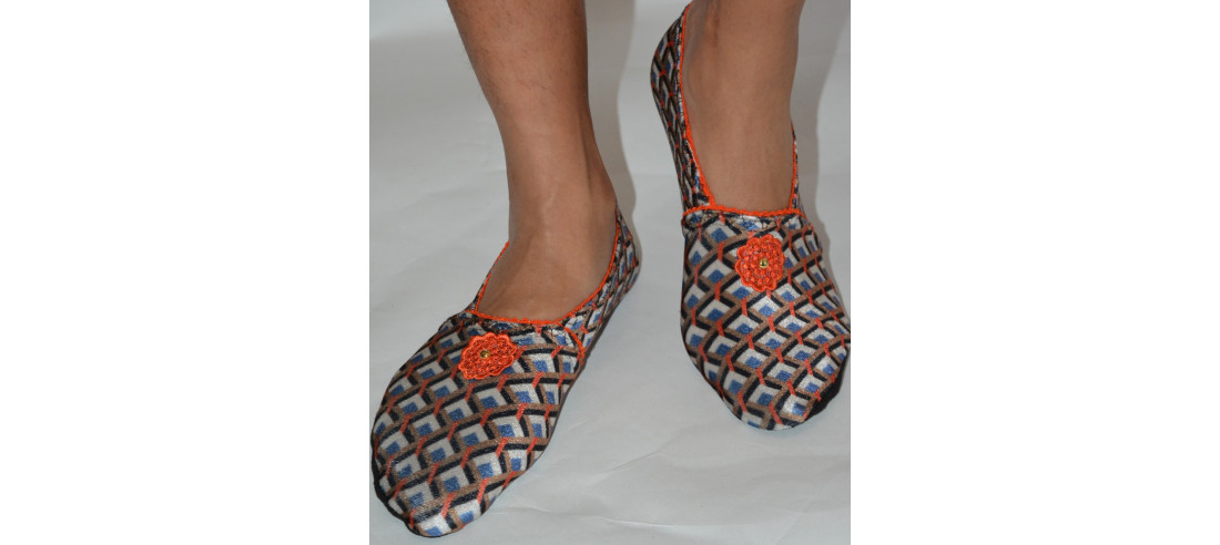 Chausson-coréen-lpc-ixli-Terrazo-orange-avant-ouvert