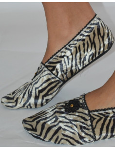 chaussons-tissu-imprimé-de-voyage-ixli-les-petits-caprices-Zébre-profil