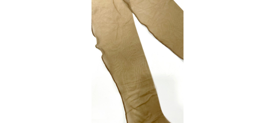 Collant-couture-Girardi-Brigitte-rigo-peau-détail-matière