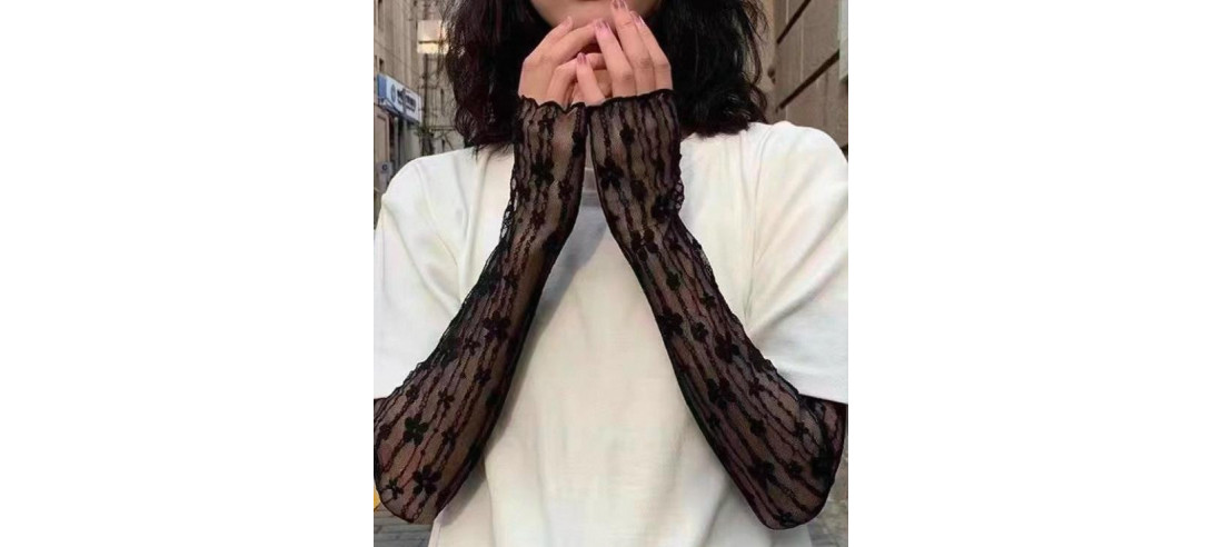 Mitaines longues Dentelle  Œillets chics