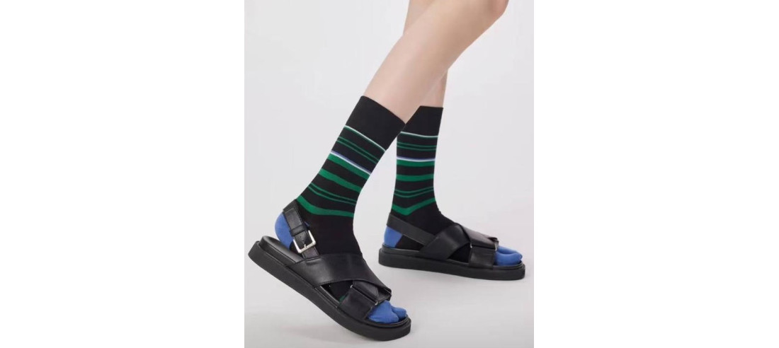 Chaussettes-coton-tabis-more-fun-noir-profil