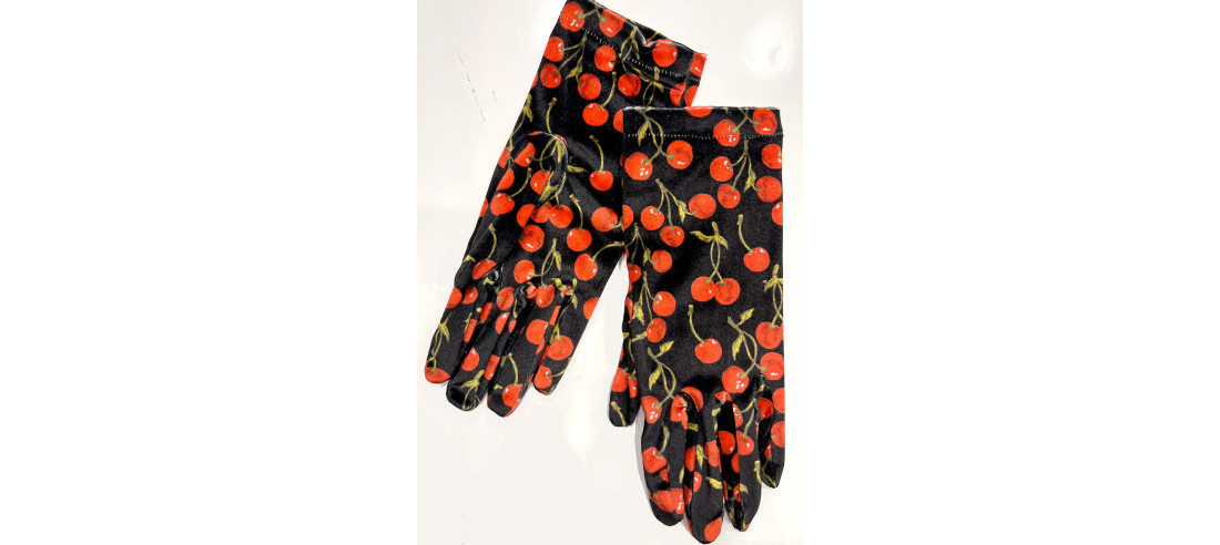 Gants-Les-Petits-Caprices-velours-imprimés-cerises-Cherry
