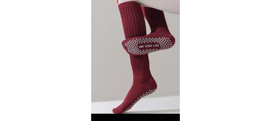 Chaussettes-coton-cotes--anti-dérapant-yoga-bordeaux