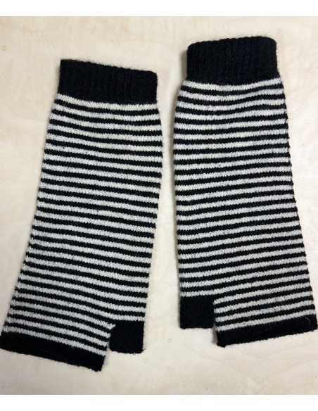 mitaines-rayures-bicolores-lpc-blanc-noir
