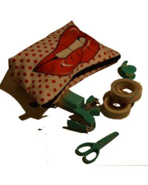 Trousse de filles Pois rouges bisoux