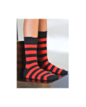Chaussettes rayures rouges et noires