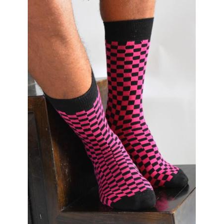 Chaussettes Carreaux noirs fushia
