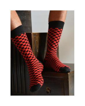 Chaussettes ROUGES carreaux noirs COTON