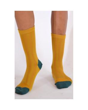  chaussettes-en-soie-Berthe-aux-grands-pieds-tournesol-safran-BAMCS26FACE