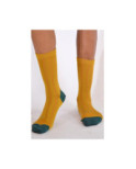 Chaussettes Berthe aux grands pieds soie moutarde