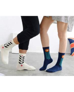 Lot de chaussettes fleurs contemporaines