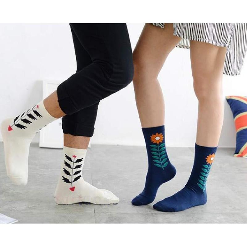 Lot de chaussettes fleurs contemporaines