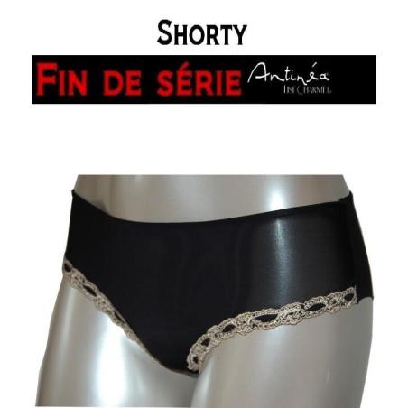 Shorty Antinéa nommé désir