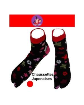 Chaussettes-japonaises-noires-petits-papillons