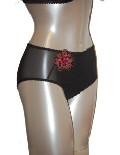 Empreinte rose culotte noire