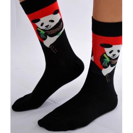 Chaussettes rouges pandas