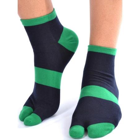 Chaussettes ninjas noires doigts verts