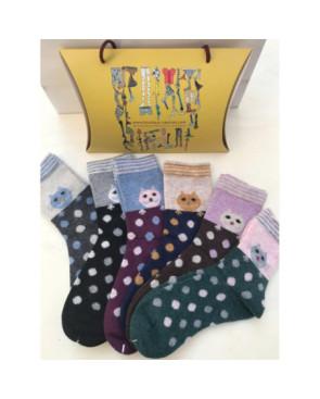  Assortiment de chaussettes laine angora chats et pois