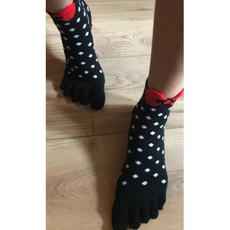Chaussettes 5 Doigts Plumetis et noeud pap