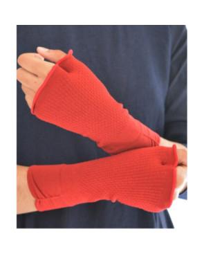 mitaines rouge en soie berthe aux grands pieds