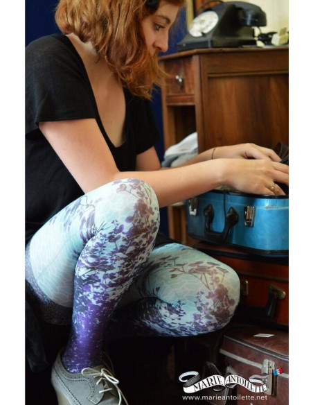 Collant Marie Antoilette Adéle bleu et violet arrière