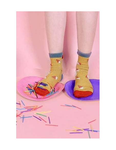 Chaussettes Pois Subtils et pompoms  délire