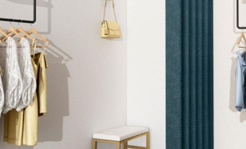 La cabine d'essayage lingerie